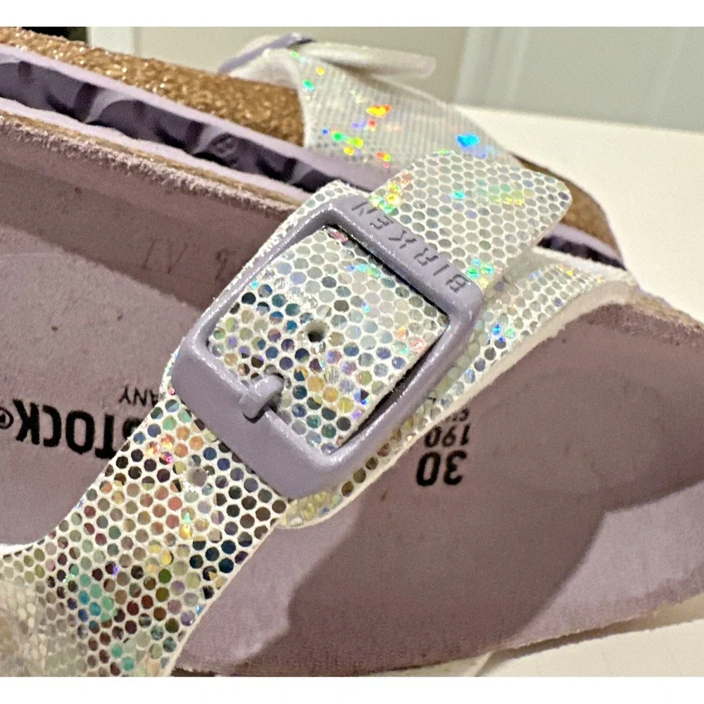 Birkenstock Kids Size EU 30 US K12 Narrow Gizeh Sandals Hologram Silver Lavender